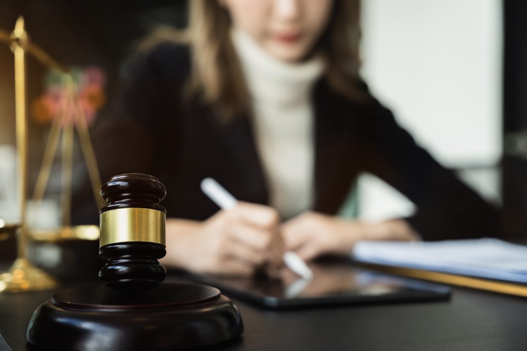 The Difference Between a General and Expert Witness?